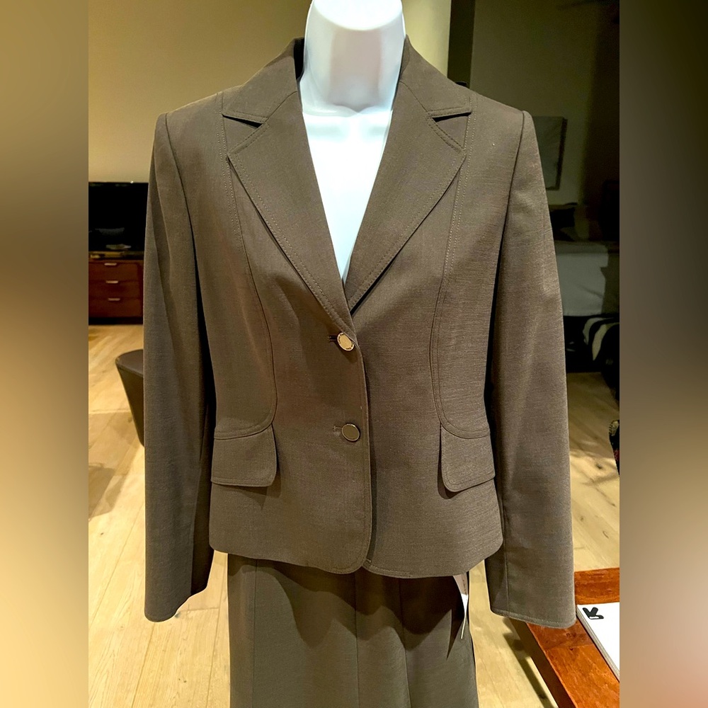 Calvin Klein Size 2 Suit.  Dark Green.  New  with tag.